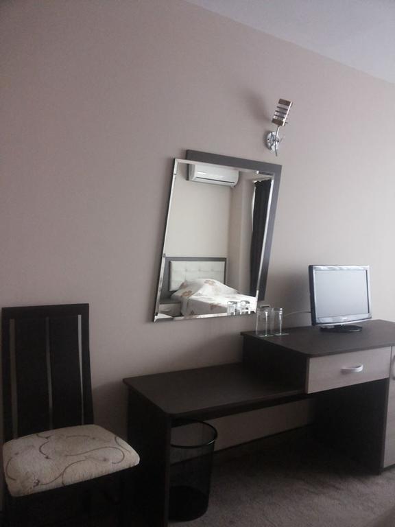 Hotel Bulgaria ペトリチ エクステリア 写真