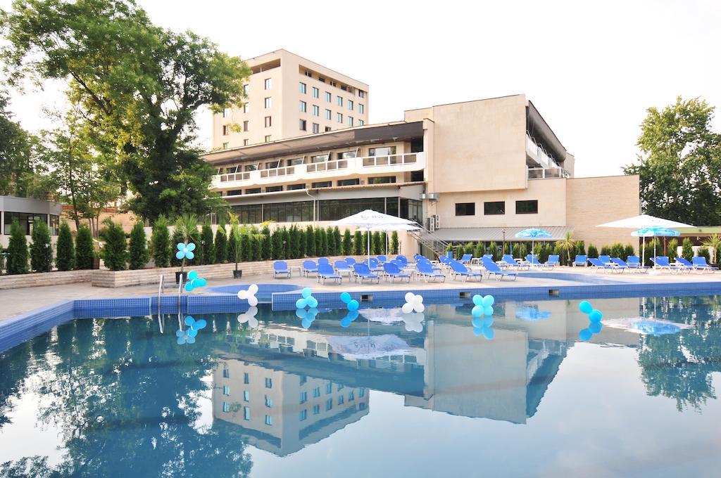 Hotel Bulgaria ペトリチ エクステリア 写真
