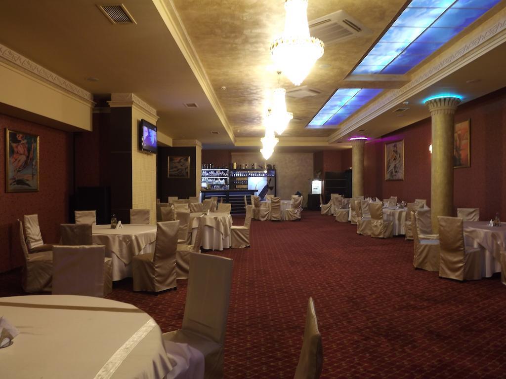 Hotel Bulgaria ペトリチ エクステリア 写真
