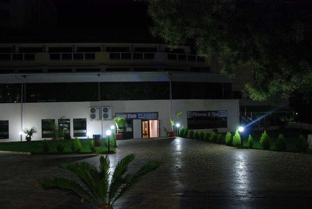 Hotel Bulgaria ペトリチ エクステリア 写真